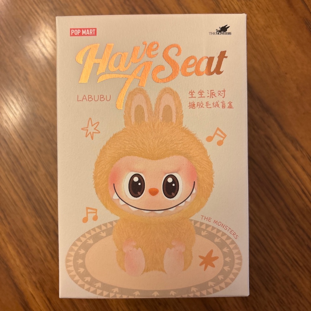 POP MART LABUBU - Have a Seat (QUQU)